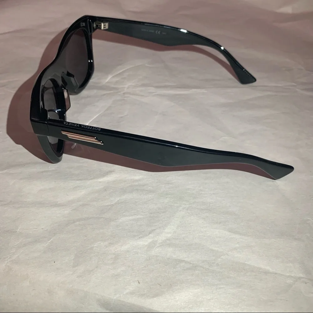 Bottega veneta sunglasses